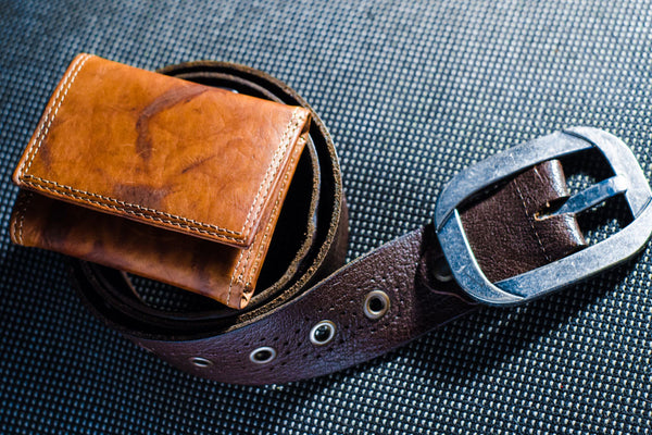 Giving Men's Wallets As Gifts